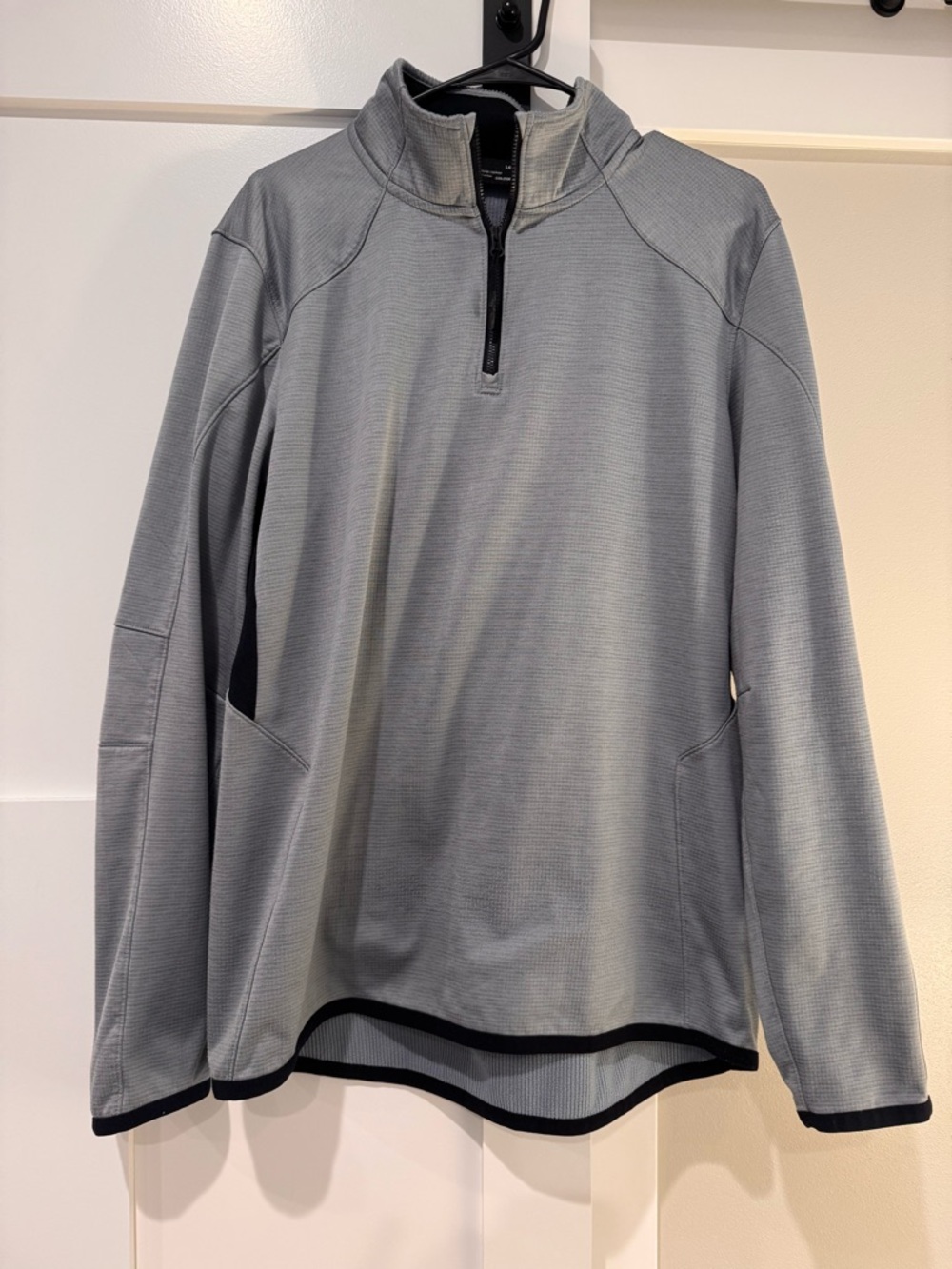 Under Armour Light Gray 1/4 Zip Pullover Fleece Lined Coldgear